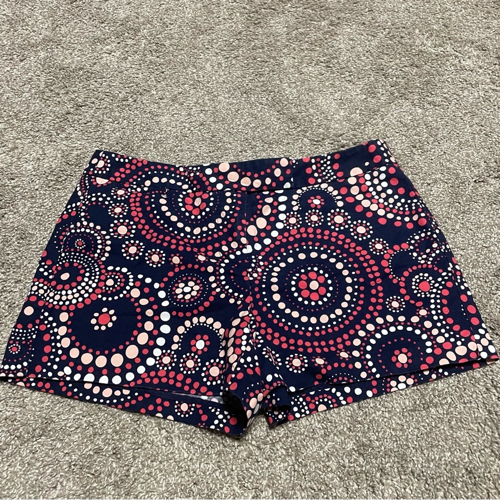 Women’s Vineyard Vines Shorts Size 6